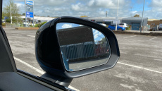 Volvo Xc40 2.0 B4P Plus Dark 5dr AWD Auto Petrol Estate